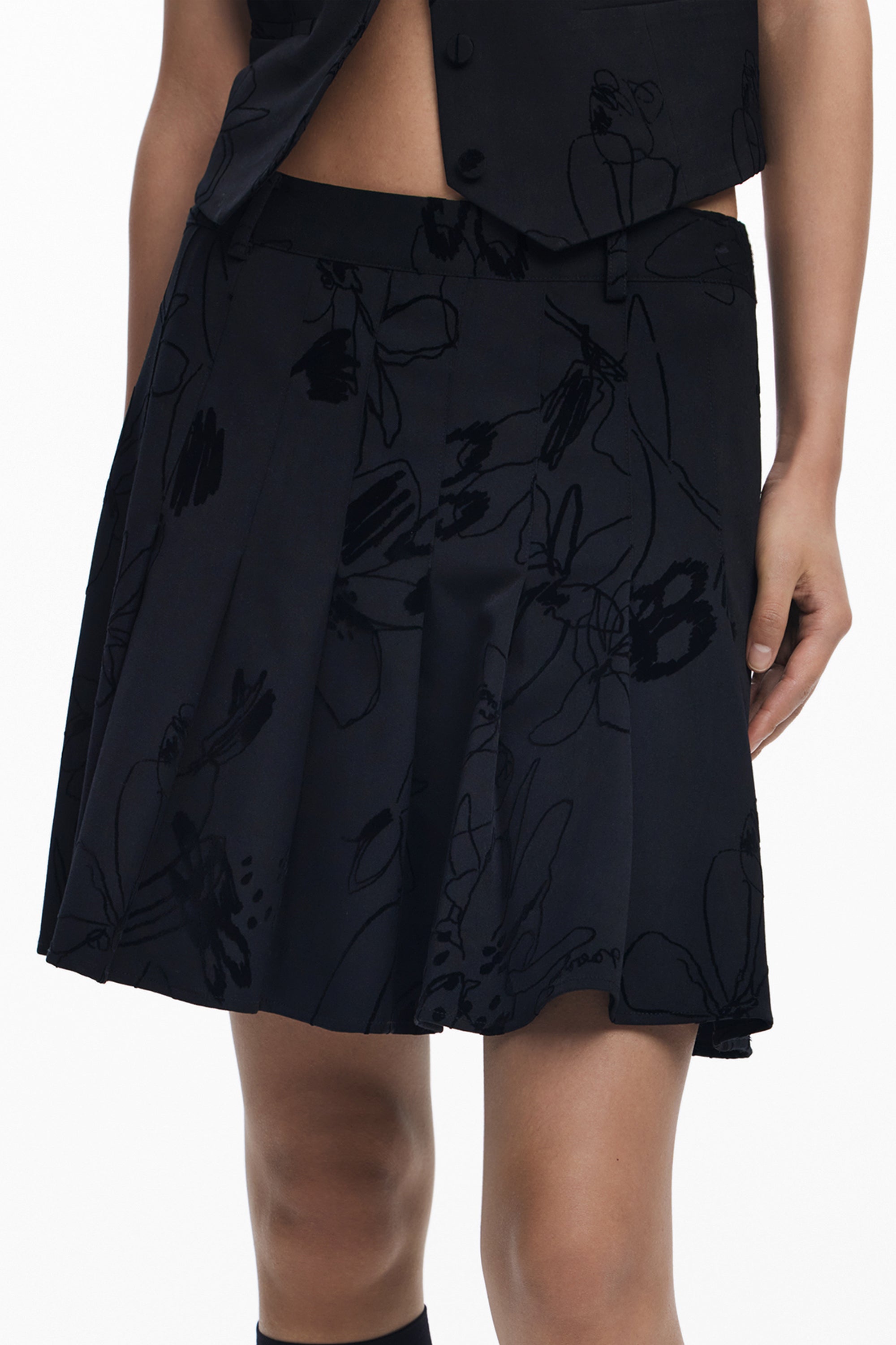 DESIGUAL WOMENS BLACK SHORT SKIRT